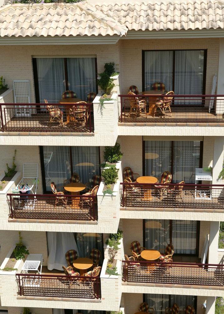 אלביר Apartamentos Albir Confort - Avenida III מראה חיצוני תמונה